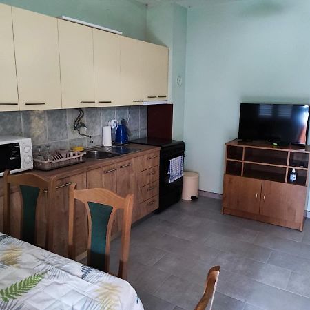 Apartmani Zdenka Vir Zewnętrze zdjęcie