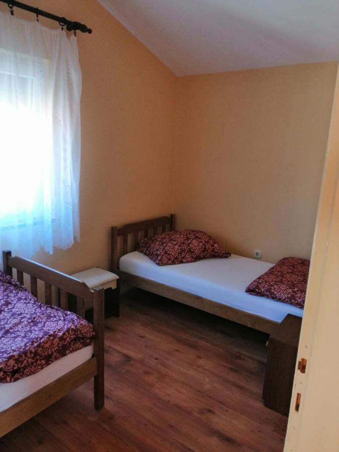 Apartmani Zdenka Vir Zewnętrze zdjęcie