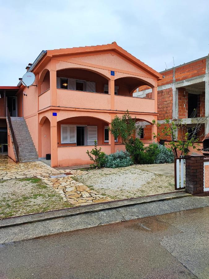 Apartmani Zdenka Vir Zewnętrze zdjęcie